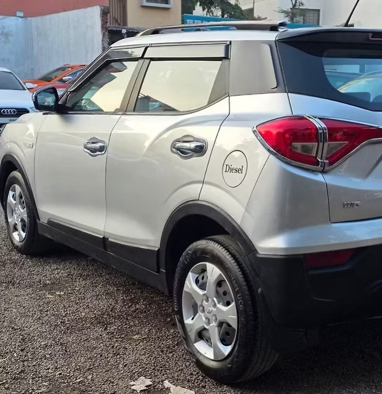 Mahindra Xuv300(2019-2020) 1.5 W6